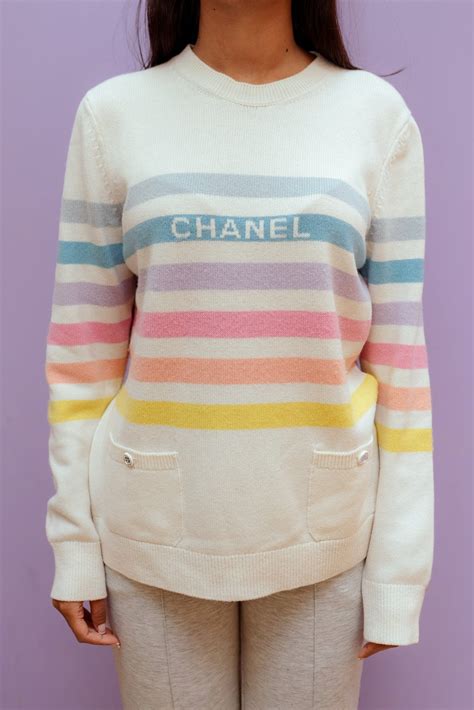 Chanel LA PAUSA white sweater with multicolor details FR44 